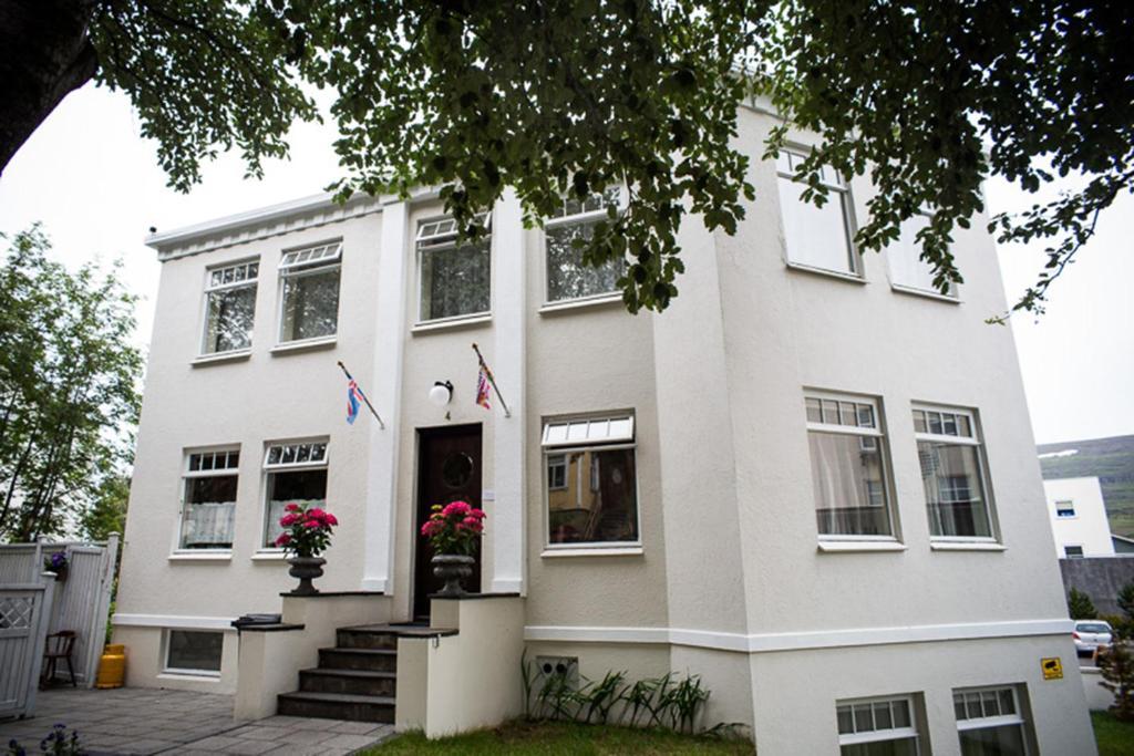 Bg4 Guesthouse Akureyri Exterior foto